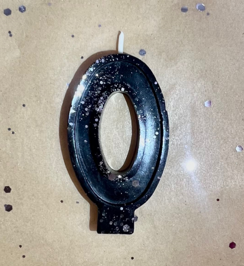 Свеча для торта восковая "Гламур", "Цифра 0" черная с серебром